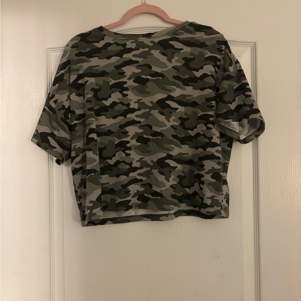 Banana Republic Green and Brown Boxy T-Shirt with Short Sleeves